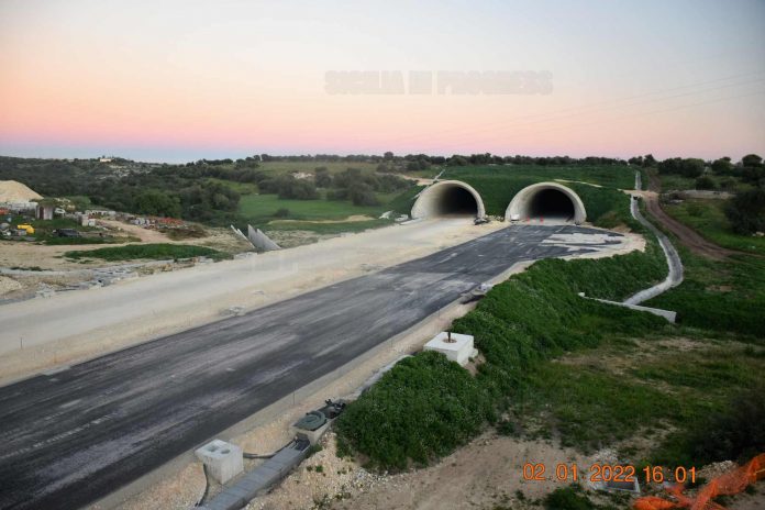 a18 autostrada Modica Ispica Mandravecchia FALCONE a18 autostrada Modica Ispica Mandravecchia FALCONE