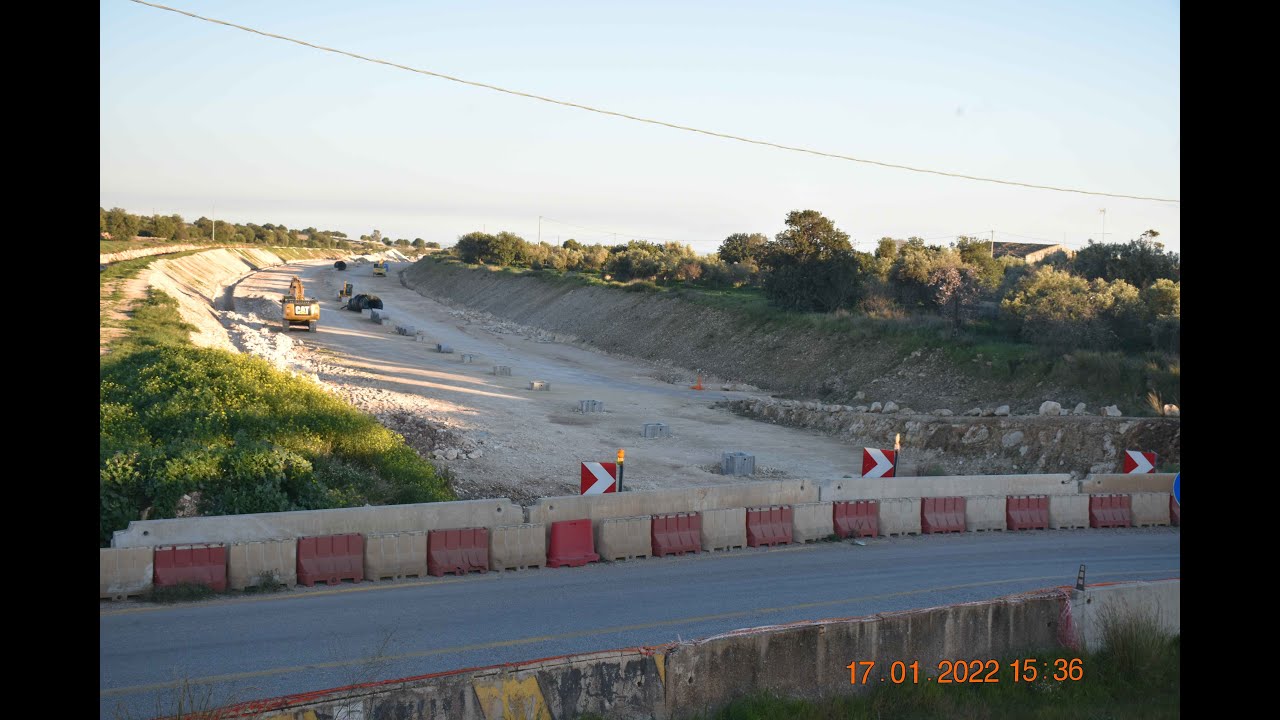 FILMATO INEDITO: SIRACUSA -GELA, I LAVORI IN CORSO