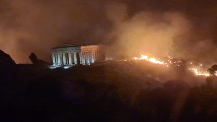 SICILIA INCENDI EMERGENZA