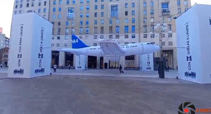 aereo sn babila san babila milano M4