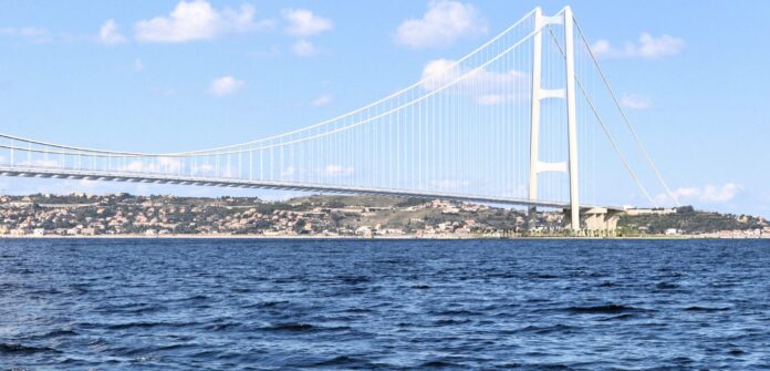 ponte_2 stretto mare