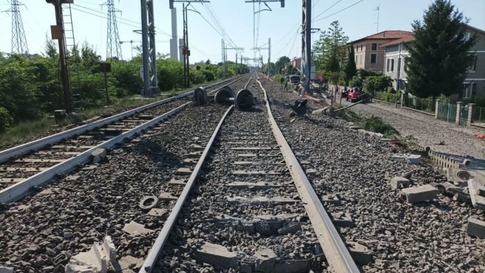 DERAGLIAMENTO PARMA FERROVIA