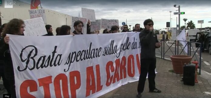 caro voli protesta