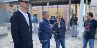 PIU’ TRENI PER TOMMASO NATALE, GRANDE RISALTO PER LA PROTESTA DEI CITTADINI. MA LA REGIONE TACE